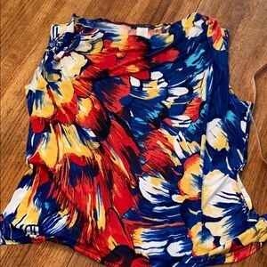 Jennie&marlis colorful, short sleeve blouse, draped, neckline size extra large